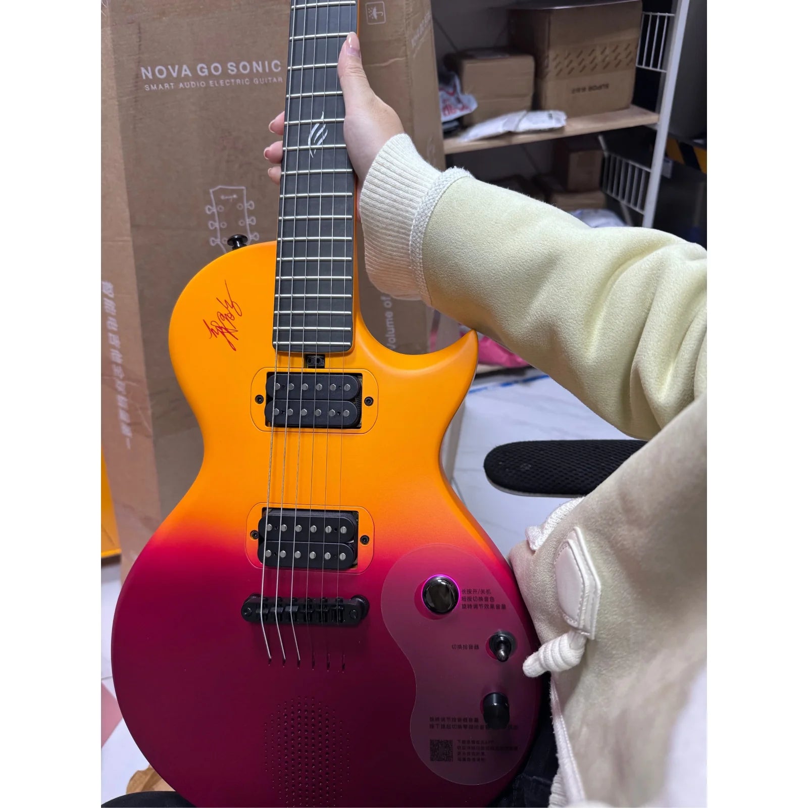 Đàn Guitar Enya Nova Go Sonic Mars - Hua Chenyu