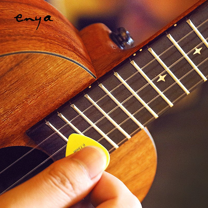 Phím Gảy Đàn Enya Pick