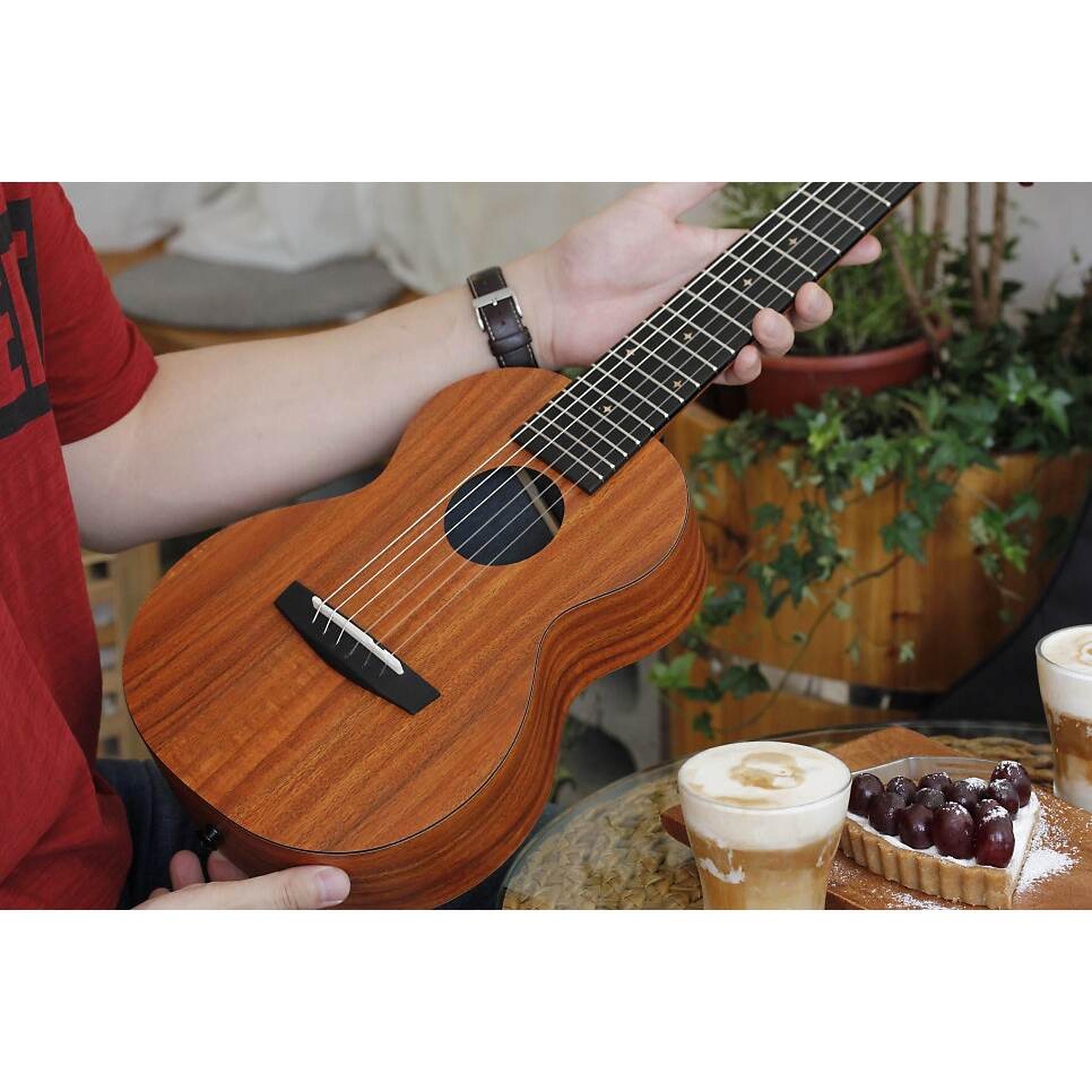 Đàn Guitarlele Enya EGL X1