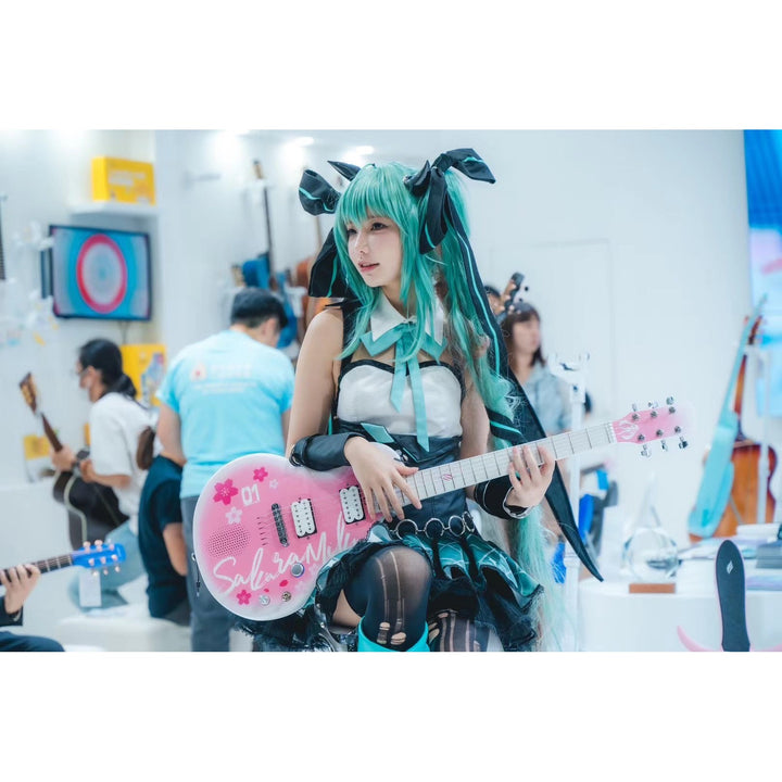 Đàn Guitar Enya Nova Go Sonic - Hatsune Miku Edition Pink