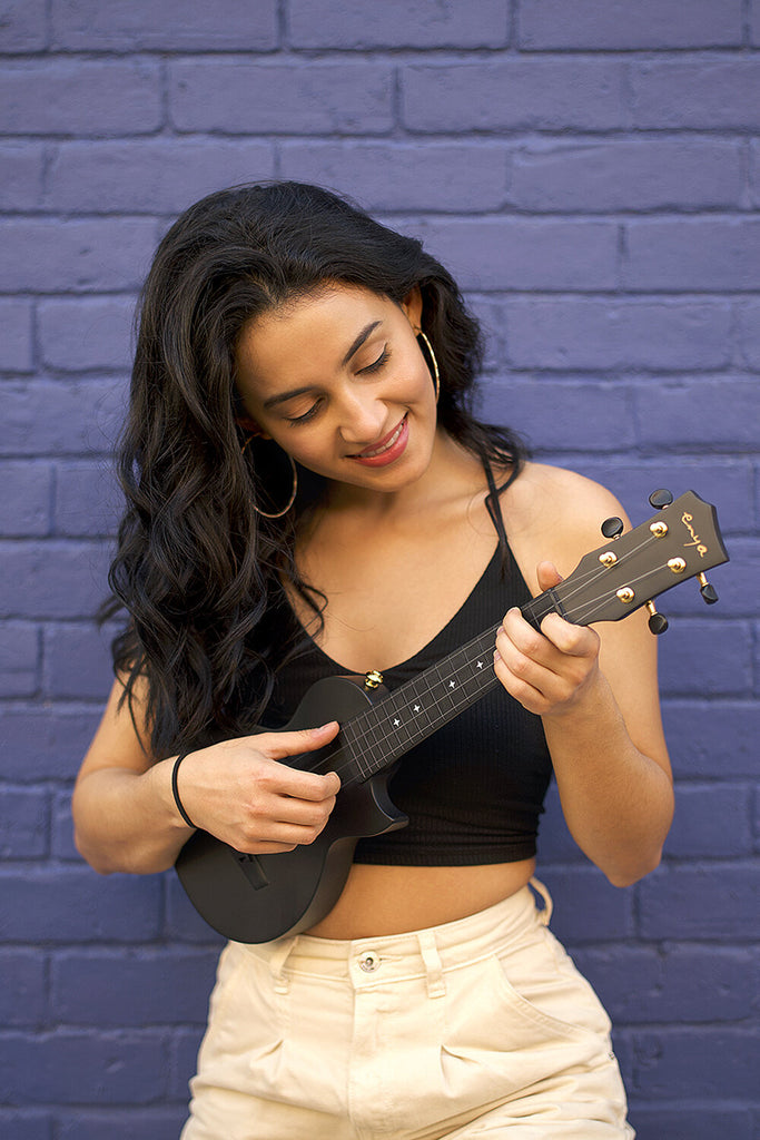 Đàn Ukulele Enya Nova U EQ AcousticPlus - Black