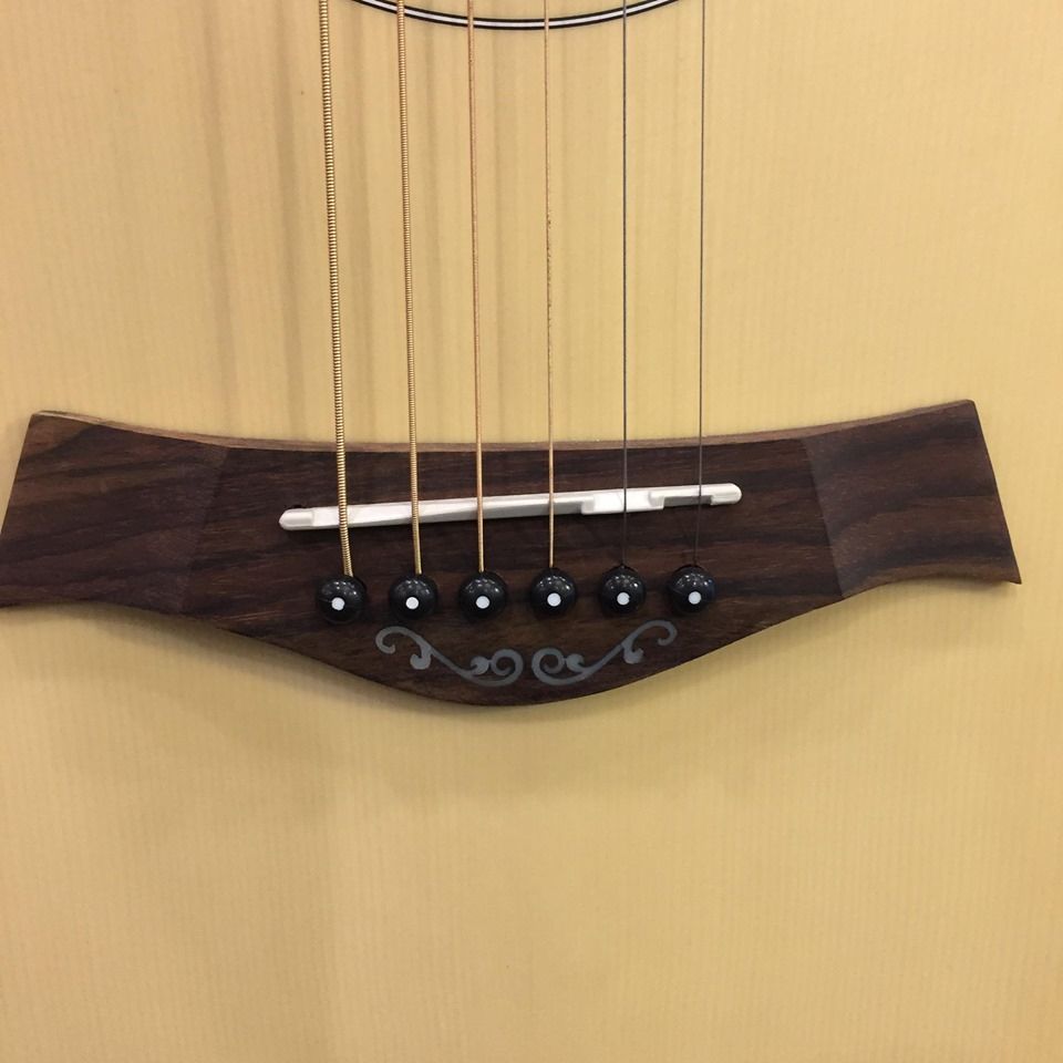 Đàn Guitar Enya ED 40