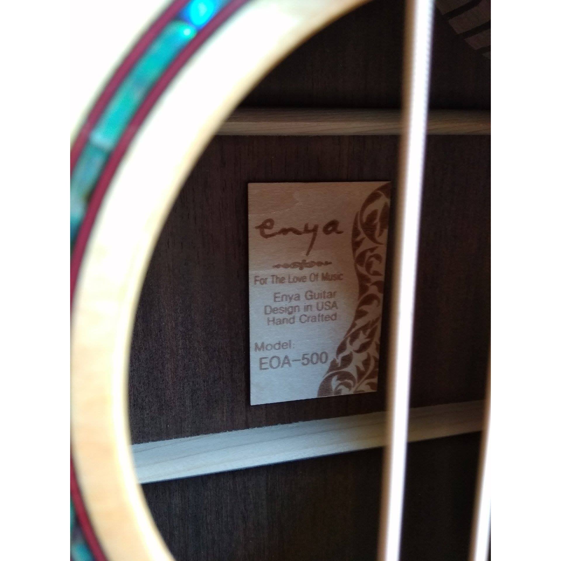 Đàn Guitar Enya EOA 500